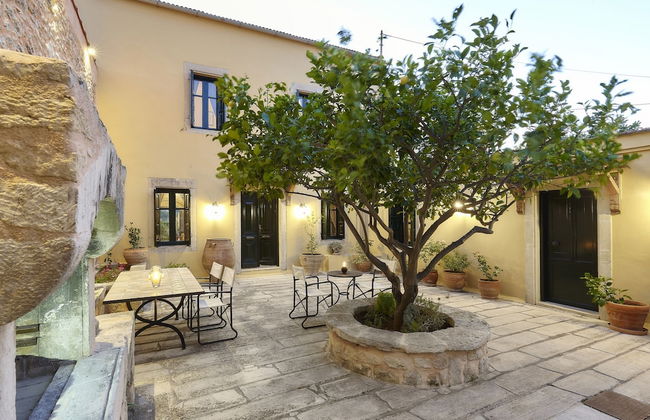 Castello Villa Daphnes - Private Pool & Whirlpool - Foto 27