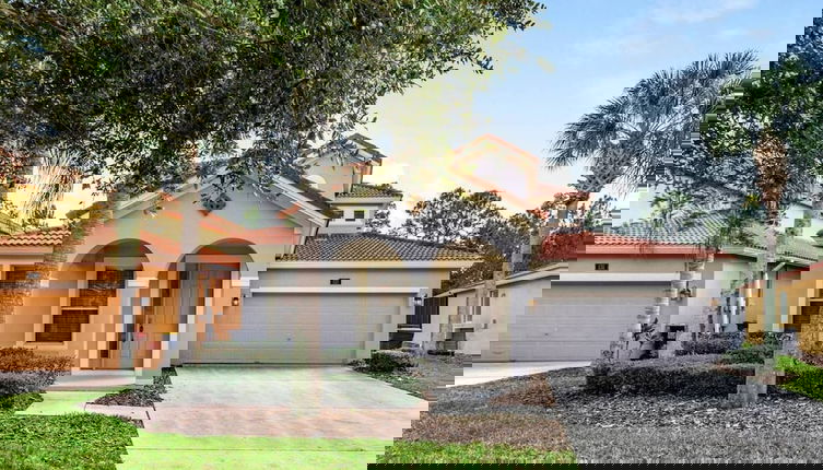 Photo 1 - Stunning 5-bed Villa With Pool, Disney Area