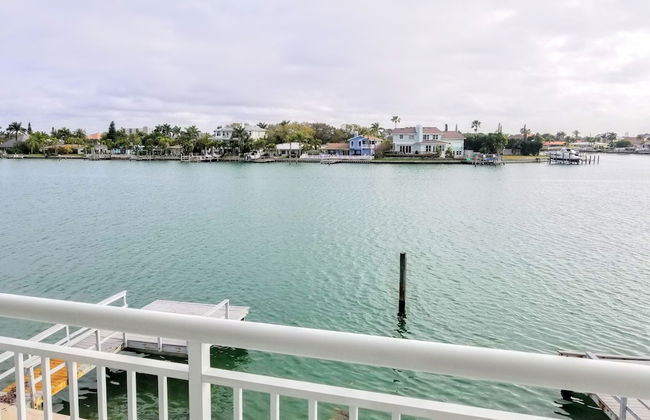 Provident Oceana Beachfront Suites - Foto 56