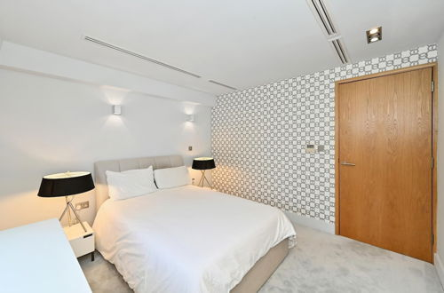 Foto 30 - Amazing Mayfair 2 Bedroom 2 Bath Air Conditioned