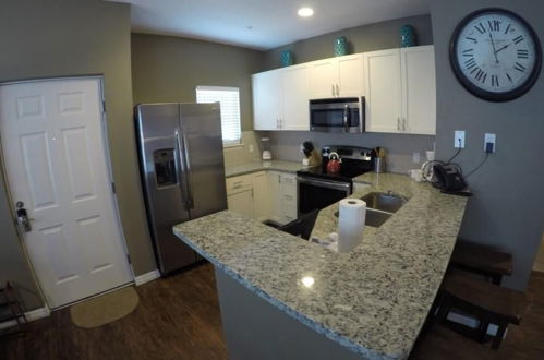 Foto 9 - Lucaya 4 Bedrooms 4 Baths Townhome, Spacious Living Room