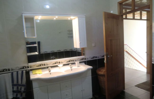 Captivating 3-bed Villa - Foto 10