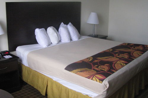 Foto 11 - Ramada Plaza Resort & Suites by Wyndham Orlando Intl Drive