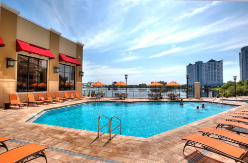 Photo 23 - Ramada Plaza Resort & Suites by Wyndham Orlando Intl Drive