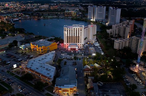 Foto 54 - Ramada Plaza Resort & Suites by Wyndham Orlando Intl Drive