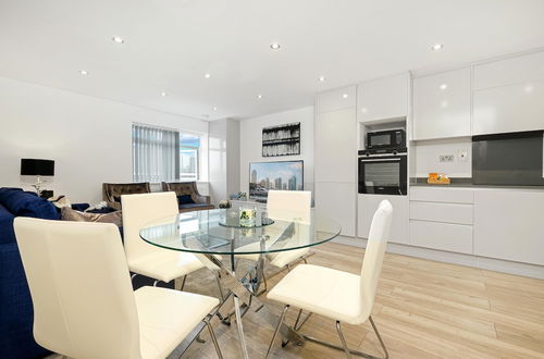 Photo 31 - St Martins House Luxury Apts. Ruislip