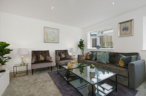 Photo 40 - St Martins House Luxury Apts. Ruislip