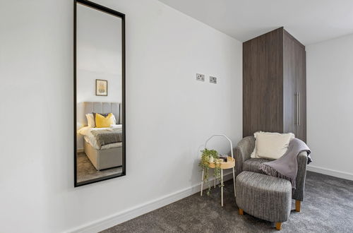 Photo 46 - St Martins House Luxury Apts. Ruislip