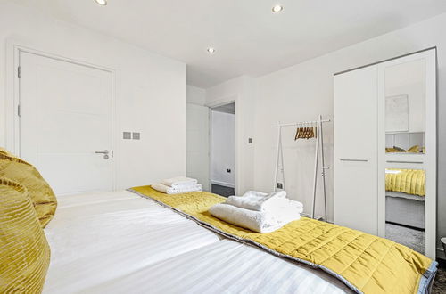 Photo 2 - St Martins House Luxury Apts. Ruislip