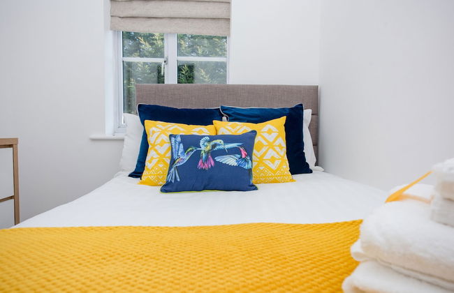KVM - Swan House - Photo 1