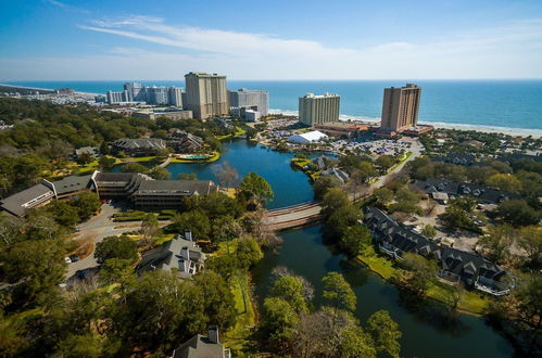 Photo 10 - Beautiful and Lavish Ocean-view High Rise