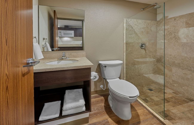 Extended Suites Queretaro Juriquilla - Photo 18