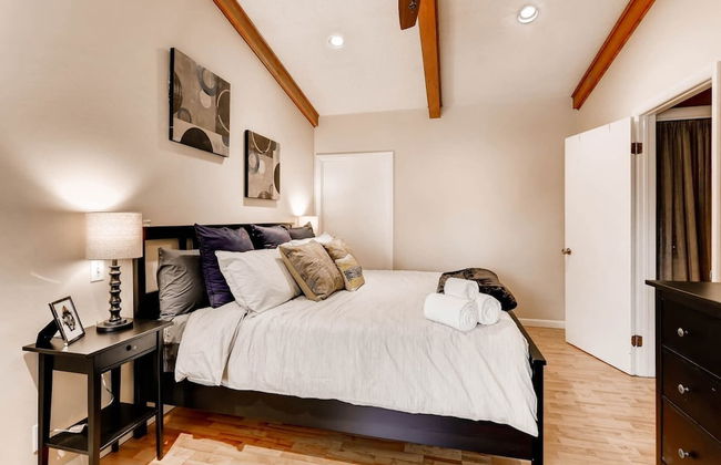 The Dream-like Garden Oasis in Sloan's Lake - Foto 3