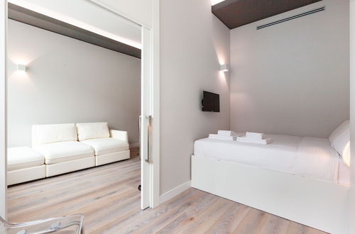 Photo 5 - easyhomes - City Centre Suites