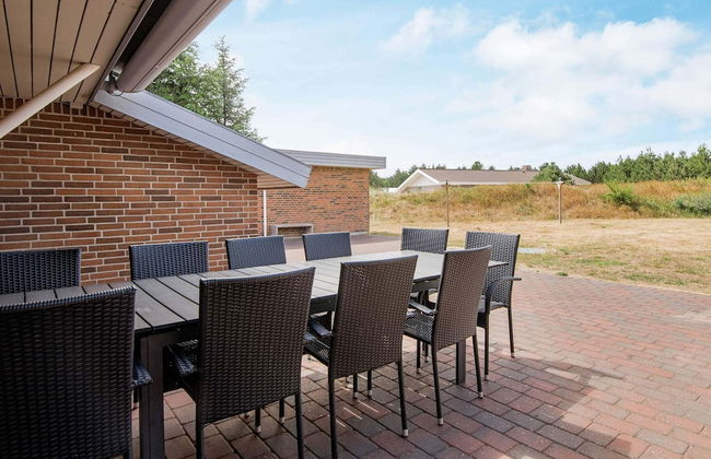 9 Person Holiday Home in Blavand - Foto 30