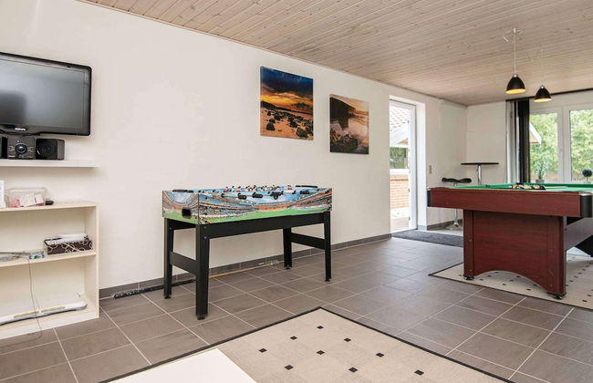 9 Person Holiday Home in Blavand - Foto 25