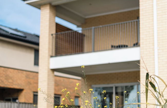 Luxury Waterfront Grand Villa in Melbourne - Photo 77