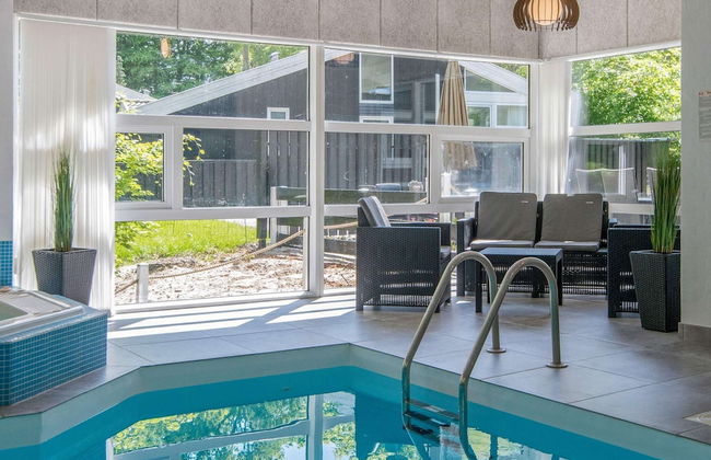 12 Person Holiday Home in Glesborg - Foto 14