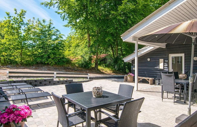 12 Person Holiday Home in Glesborg - Foto 41