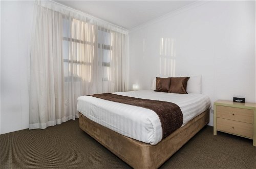 Foto 13 - Perth Ascot Central Apartment Hotel