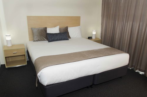 Photo 4 - Perth Ascot Central Apartment Hotel