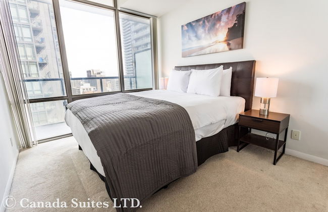 Canada Suites - 832 Bay St. - Photo 3