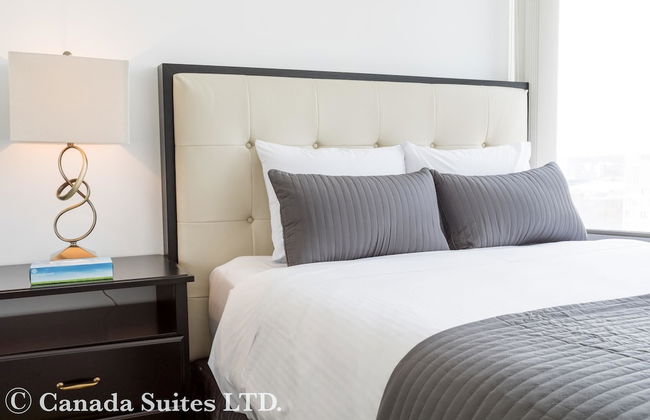 Canada Suites - 832 Bay St. - Photo 1