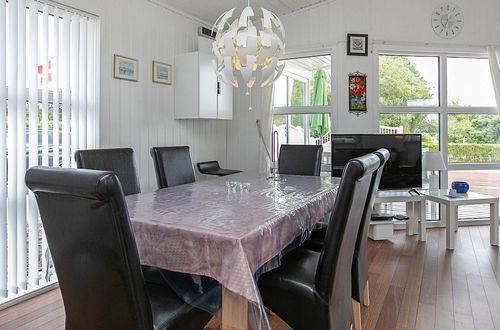 Foto 13 - 6 Person Holiday Home in Ulfborg