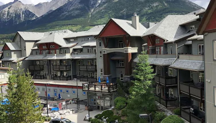 Foto 1 - Lodges at Canmore