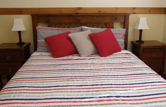 Beachport Retreat Holiday House - Photo 6