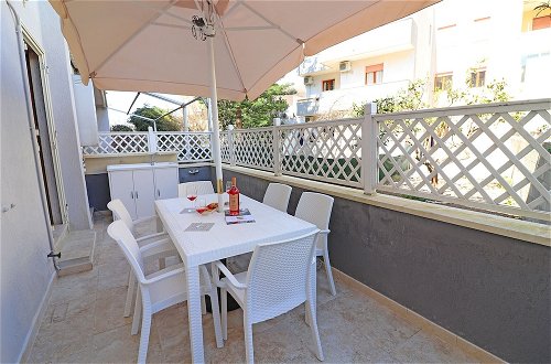 Photo 21 - Luisa Holiday House With Air Conditioning And Balcony