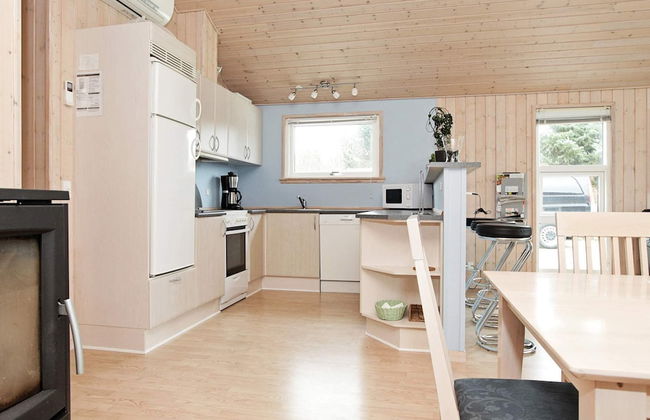 6 Person Holiday Home in Dannemare - Foto 2