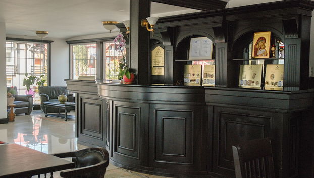 Check-in-/Check-out-Schalter