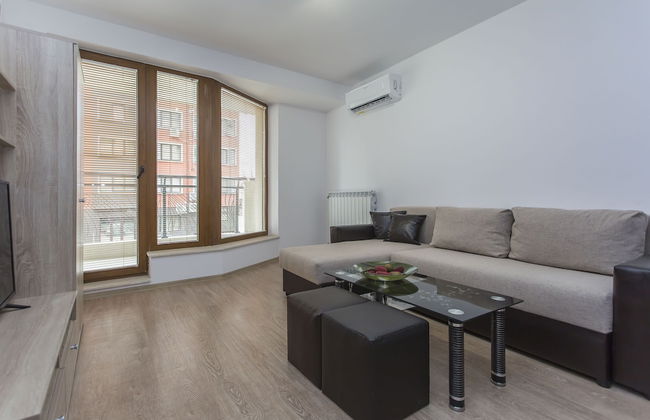 Modern 1bdr Apartment Near Center - Free Parking - Foto 7