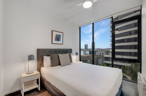 Photo 9 - The Sebel Residences Melbourne Docklands Serviced Apartments