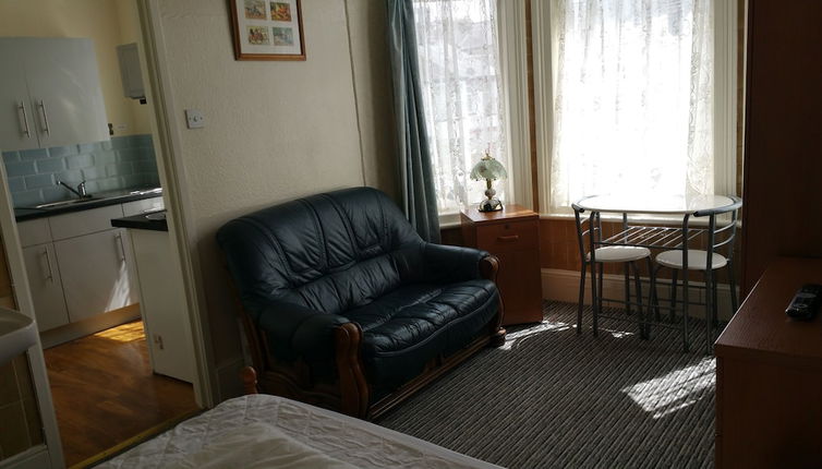 Photo 1 - 2 Berth, First Floor Flat, Glen Villa 4