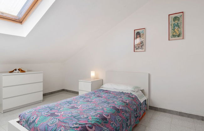Apartment in Cassinelle With Garden & BBQ - Foto 2