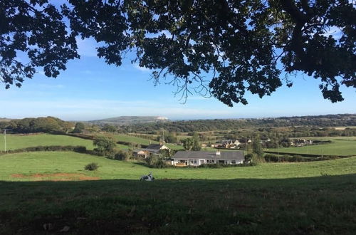 Photo 25 - Queen Bower Farm Lodge