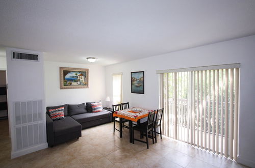 Photo 24 - Sunny Isles Apartments