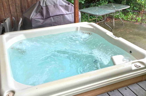 Foto 18 - 70MBR- Hot Tub - BBQ - Wi-Fi - Pets Ok - Sleeps 8