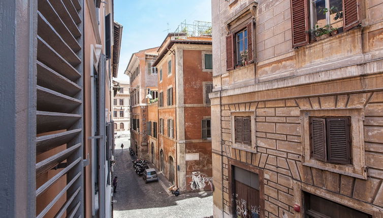 Photo 1 - Rental in Rome Arenula Balcony