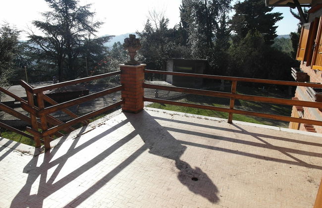 Villa With a View of the Coast, on the top of a Hill in the Middle of a Forest - Foto 26