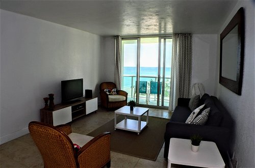 Photo 52 - Beautiful Apartment in Hollywood Beach