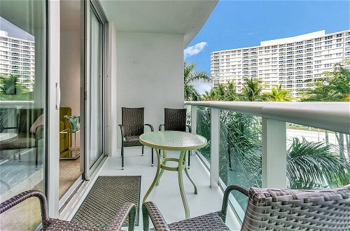 Photo 57 - Beautiful Apartment in Hollywood Beach