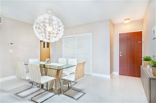 Photo 22 - Beautiful Apartment in Hollywood Beach