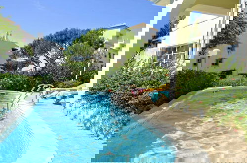 Foto 7 - Beautiful Villa Located Less Than Five Minutes Walk From the Old Village