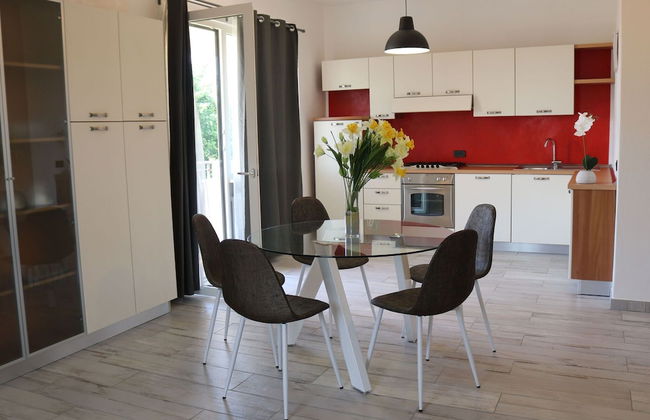 Holiday Apartment near Lake, Shared Swimming Pool - Foto 18