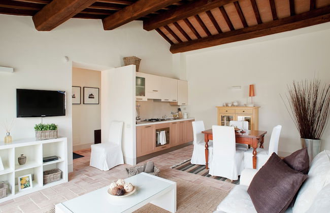 Swim, Savor, and Stroll in Umbria - Foto 9