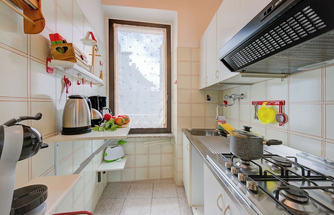 Al Peveri - Private Parking & Near Lake - Foto 9