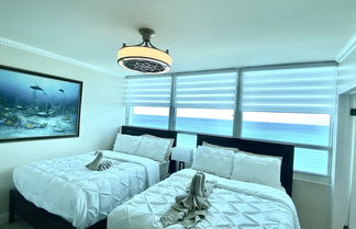 Photo 3 - Direct ocean front condo Miami Beach